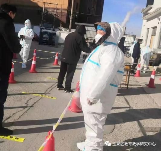 【专家:内蒙古自治区呼和浩特市玉泉区每年或现多个感染高峰,呼和浩特玉泉区疫情防控指挥部】