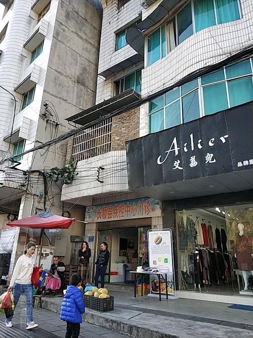 31省区市新增死亡病例25例均在贵州省黔南布依族苗族自治州长顺县的简单介绍