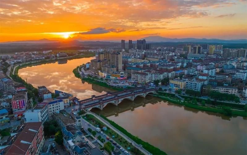 江西抚州崇仁县足不出户标准最新公布/抚州崇仁穷吗