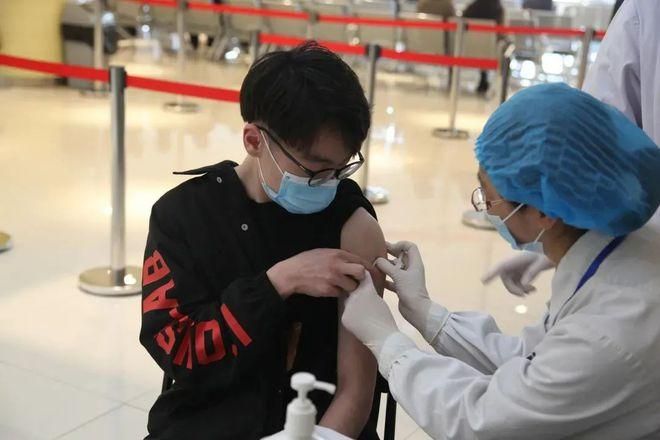 高邮最新通告：所有人员管控区/高邮新冠疫情防控指挥中心电话